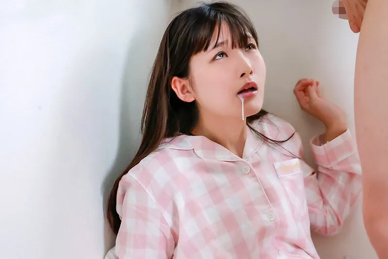 Anh trai ghen khi gấu có em ghệ nên luôn bắt em ấy làm tình
